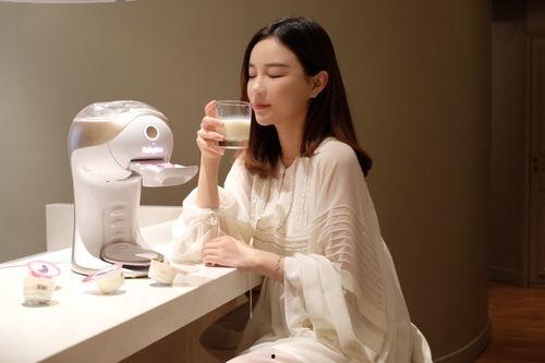 益扎前女友爆料视频,揭秘昔日恋情内幕 第1张 益扎前女友爆料视频,揭秘昔日恋情内幕 第1张